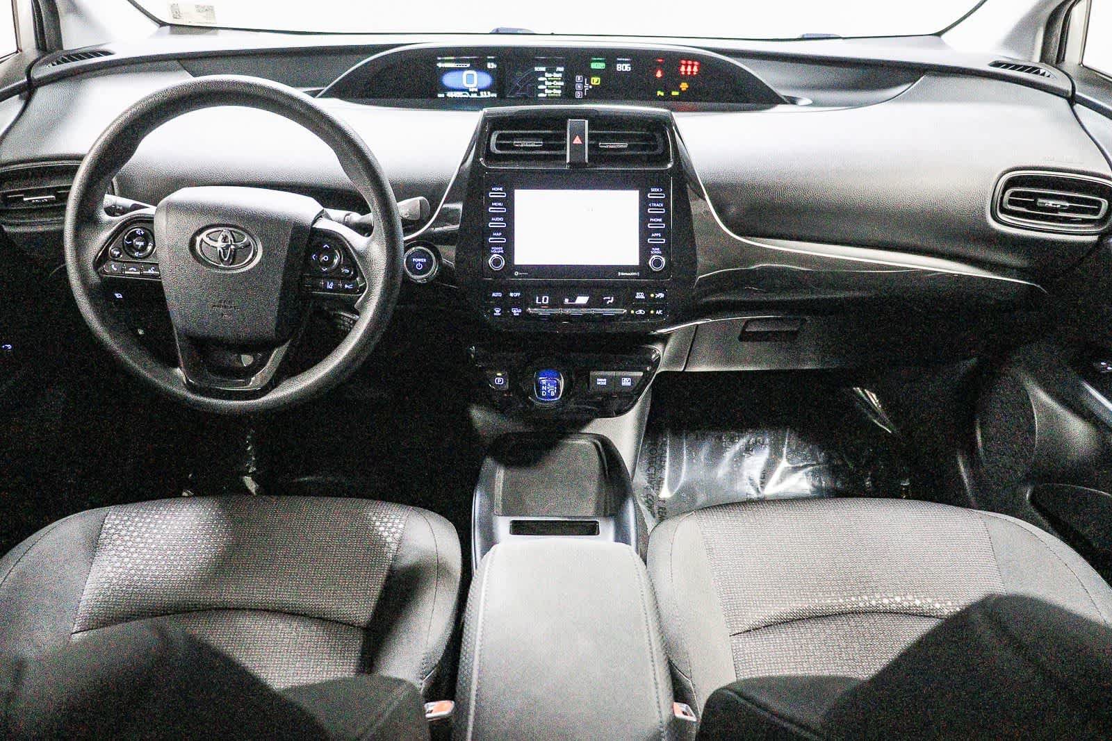 Certified 2022 Toyota Prius LE FWD image 15
