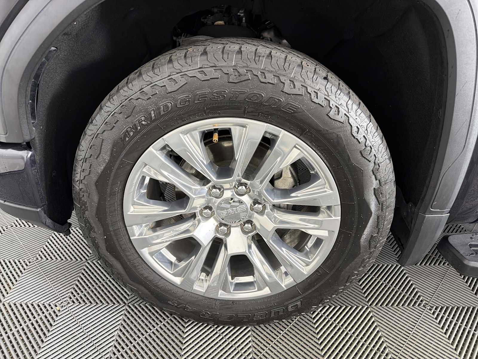 Used 2022 GMC Sierra 1500 Denali AWD/4WD image 9