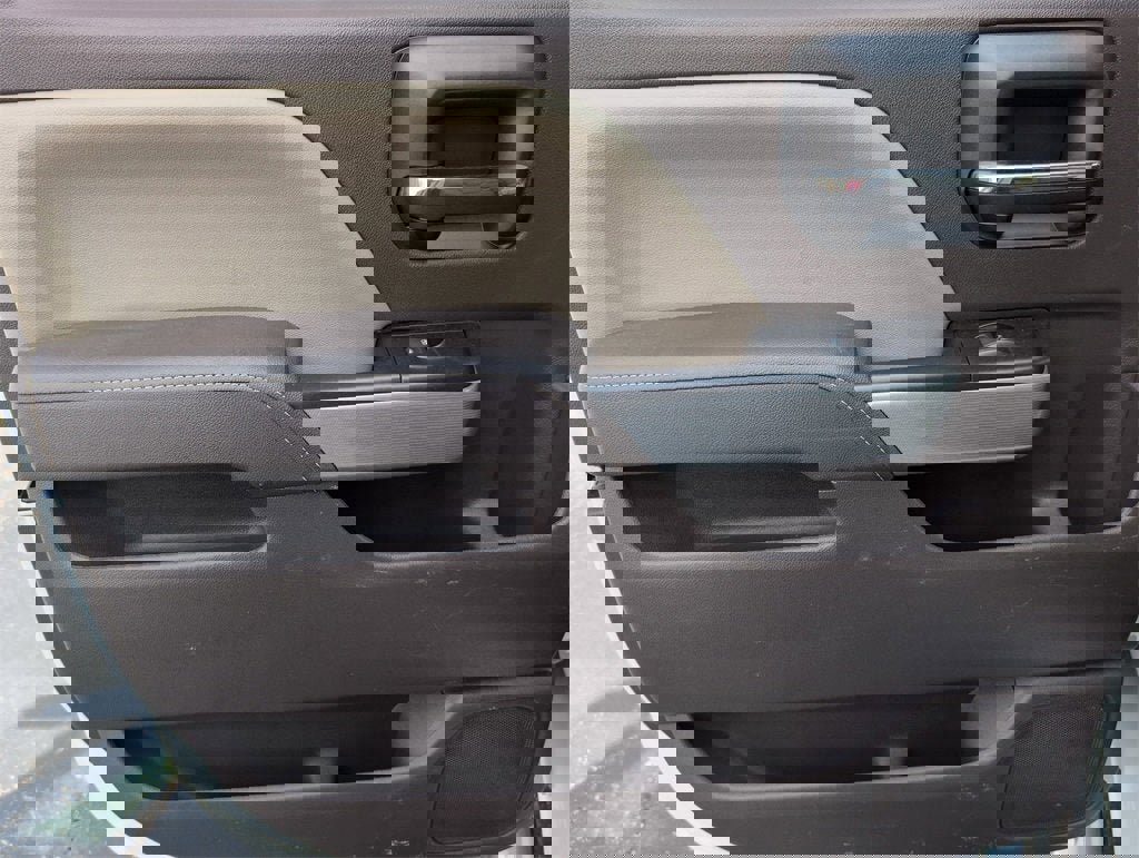 Used 2017 Chevrolet Silverado 1500 LTZ Z71 w/ LTZ Plus Package image 31