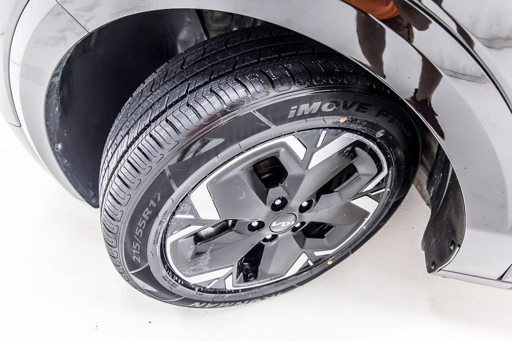 Used 2023 Kia Niro Wind FWD image 11