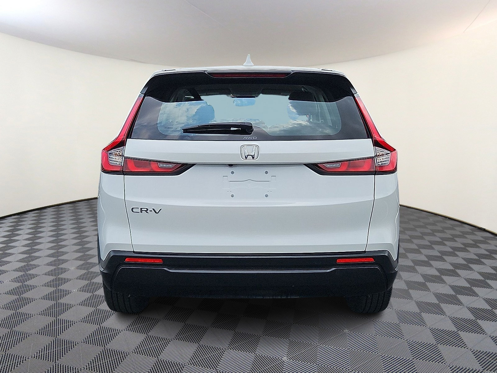 Used 2023 Honda CR-V LX image 5