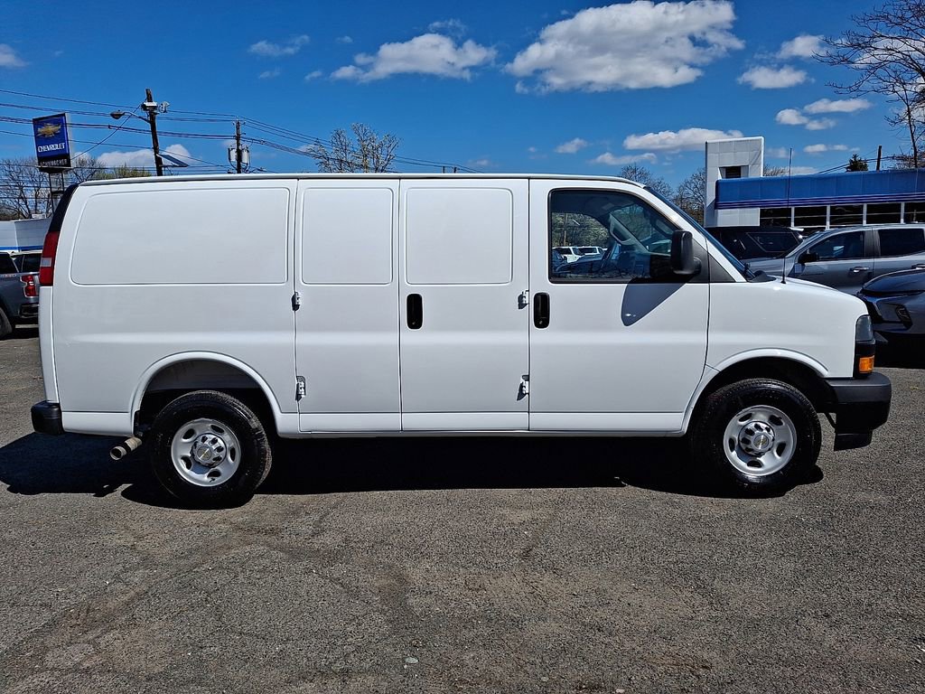 Certified 2025 Chevrolet Express 2500 w/ Driver Convenience Package image 9