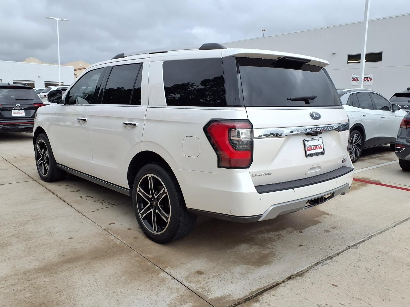 Used 2019 Ford Expedition Limited w/ Texas Edition Package AWD/4WD image 8