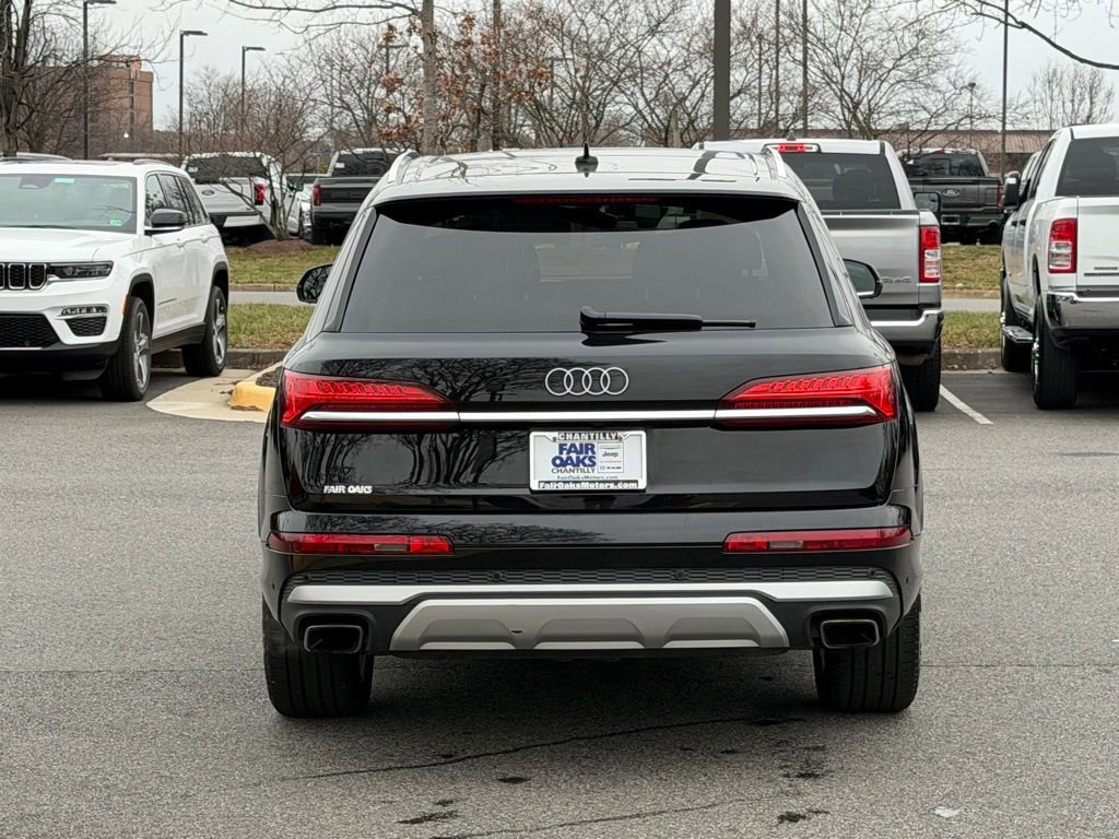 Used 2025 Audi Q7 3.0T Premium Plus image 8