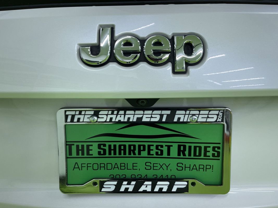 Used 2018 Jeep Grand Cherokee Overland image 12