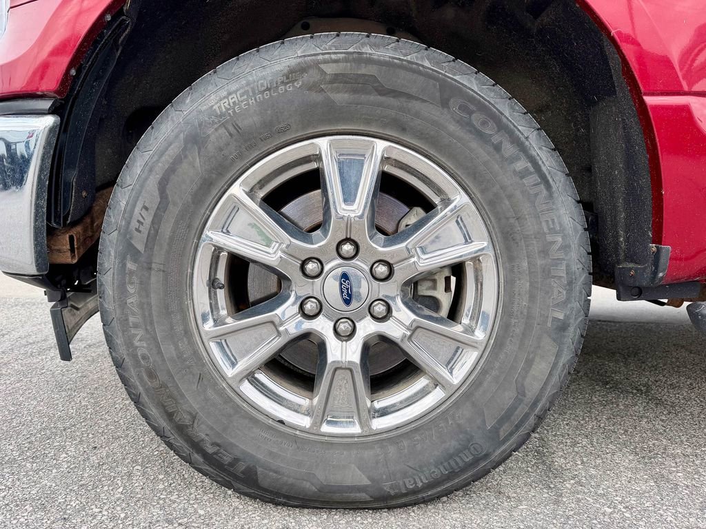 Used 2017 Ford F150 XLT w/ Equipment Group 302A Luxury image 33