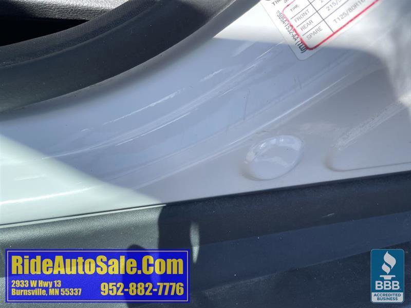 Used 2014 Ford Focus SE w/ SE Winter Package FWD image 29