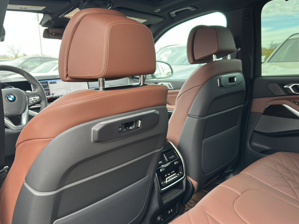 New 2026 BMW X5 xDrive40i w/ Climate Comfort Package image 14