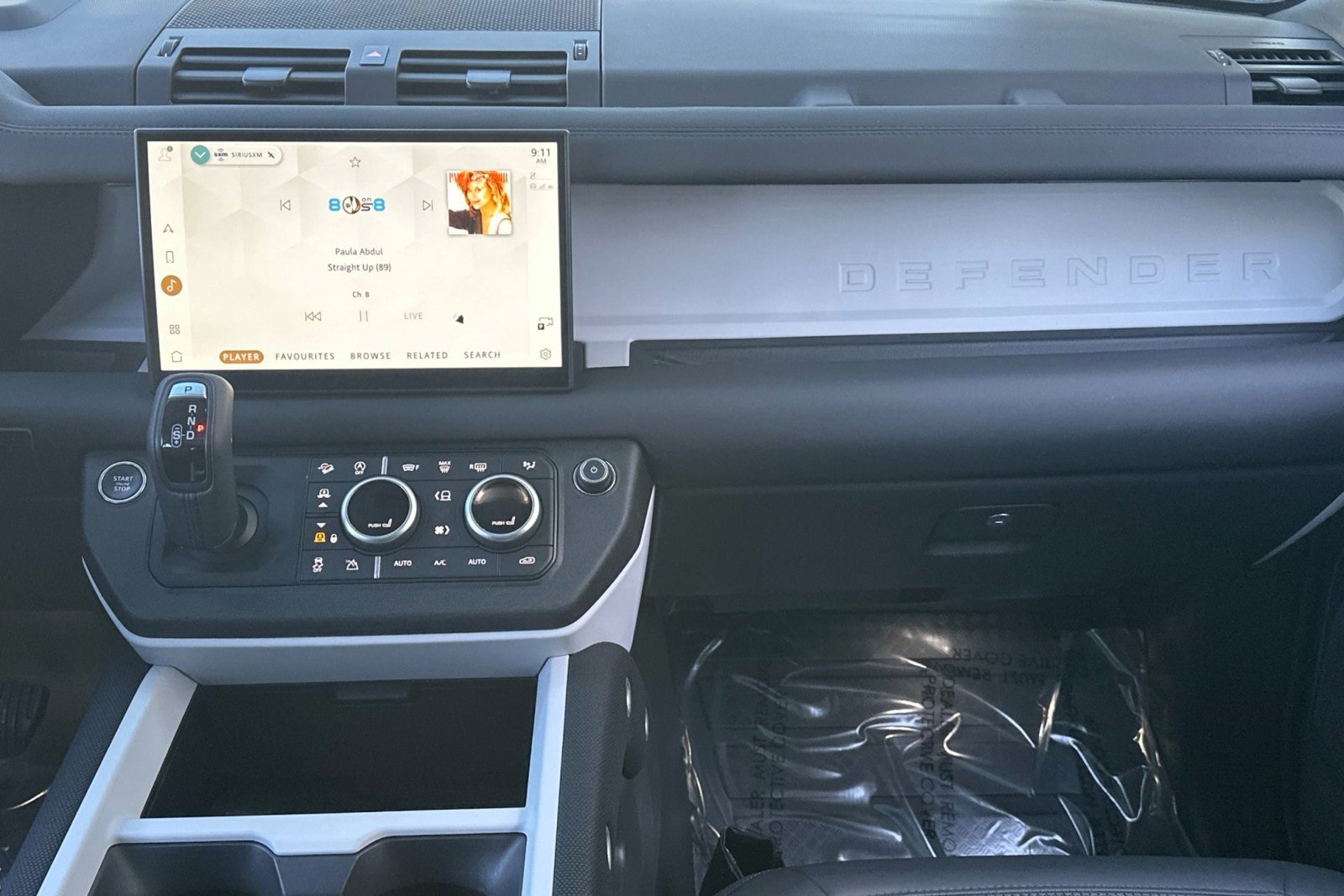 Used 2025 Land Rover Defender 110 S image 29