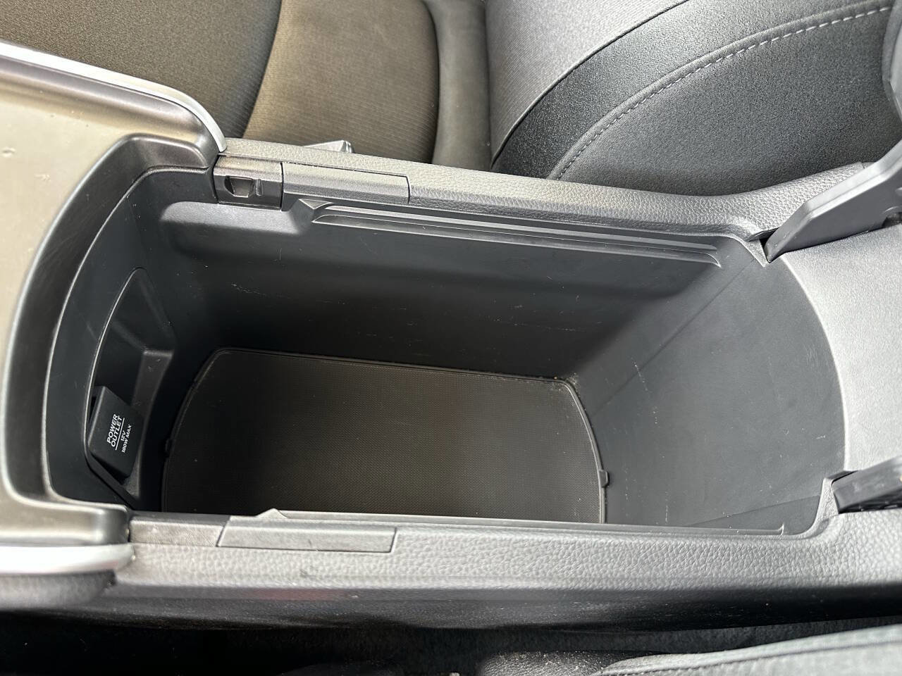 Used 2020 Honda Accord LX image 32