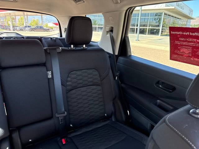 Certified 2025 Nissan Pathfinder SV FWD image 20