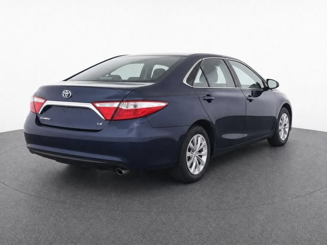 Used 2015 Toyota Camry LE FWD image 3