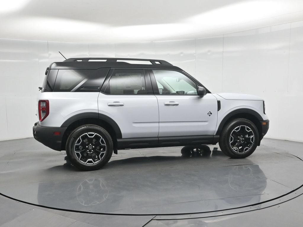 New 2026 Ford Bronco Sport Outer Banks AWD/4WD image 12
