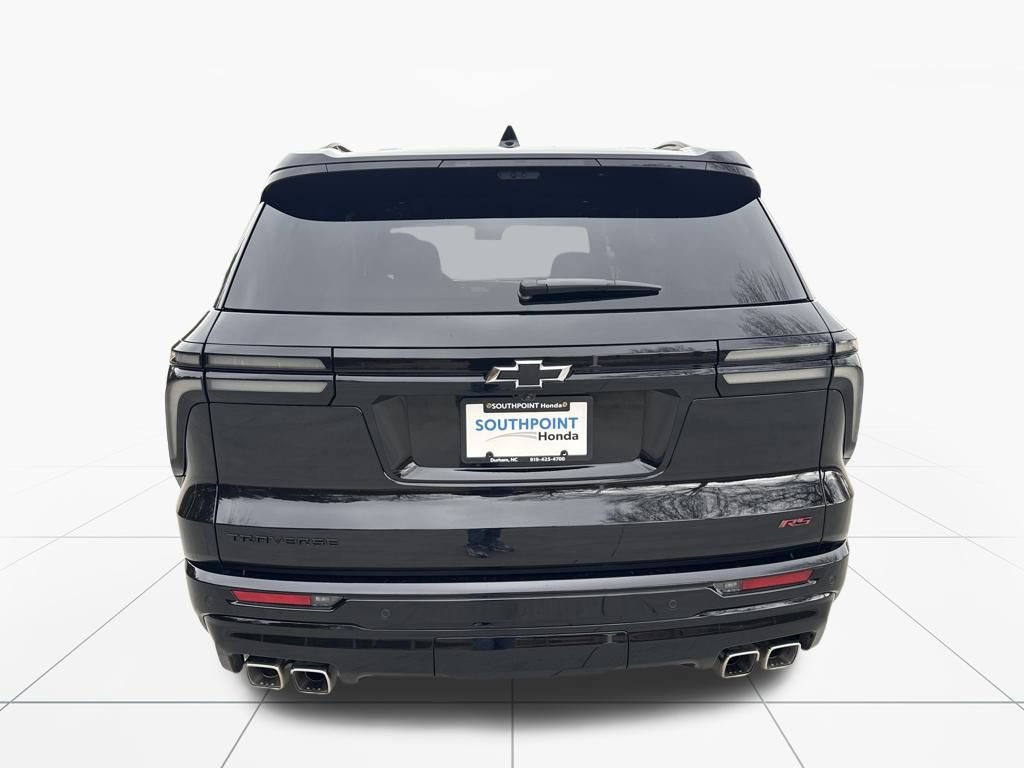Used 2026 Chevrolet Traverse RS image 7