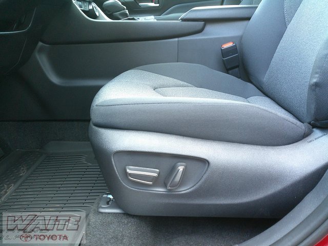 New 2026 Toyota Grand Highlander LE image 17