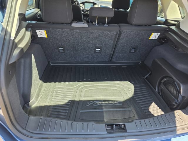Used 2018 Ford Focus SEL FWD image 13
