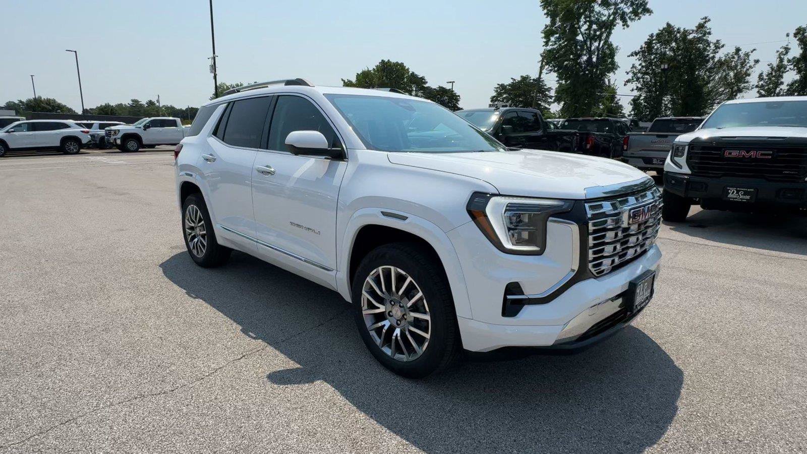 New 2027 GMC Terrain Denali AWD/4WD image 2