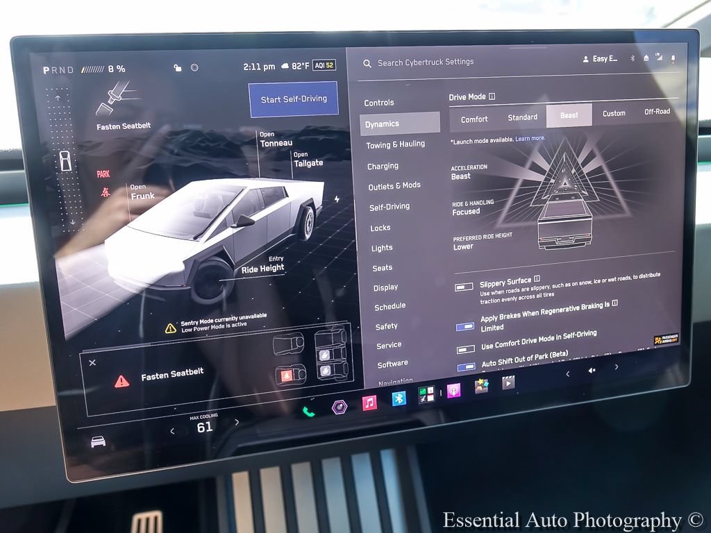 Used 2025 Tesla Cybertruck Cyberbeast AWD/4WD image 23