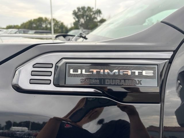 Certified 2025 GMC Sierra 2500 Denali Ultimate AWD/4WD image 10