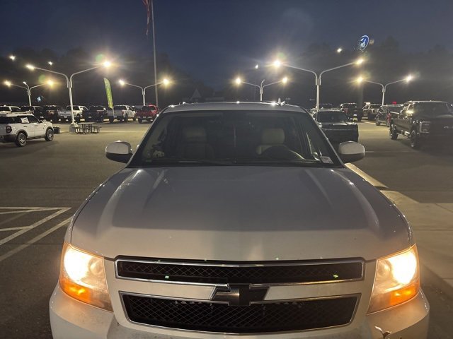 Used 2011 Chevrolet Suburban LT image 2