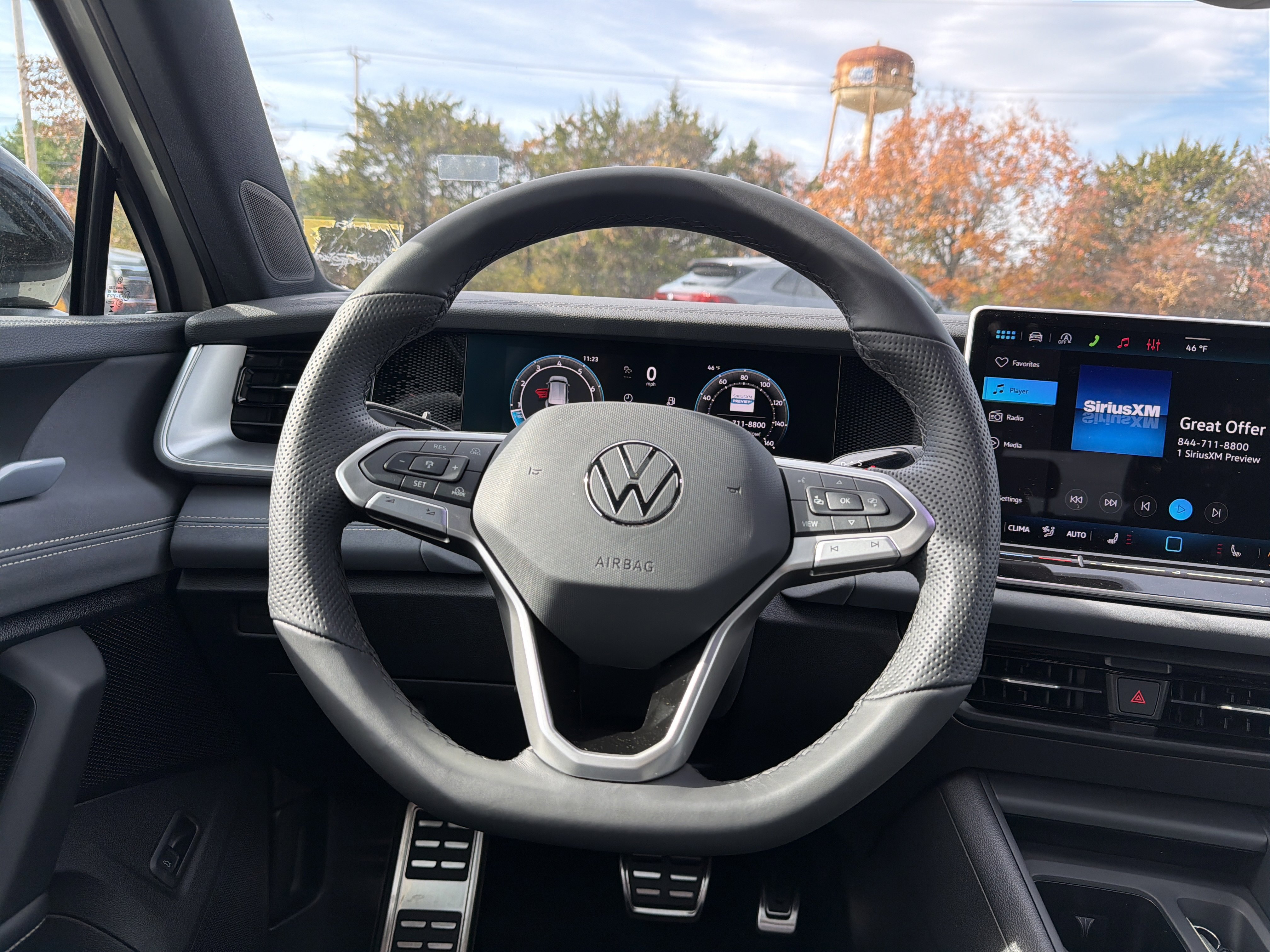 New 2026 Volkswagen Tiguan SE R-Line image 14