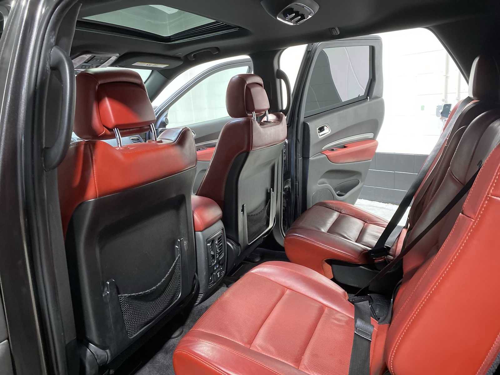 Used 2018 Dodge Durango R/T w/ Technology Group image 12