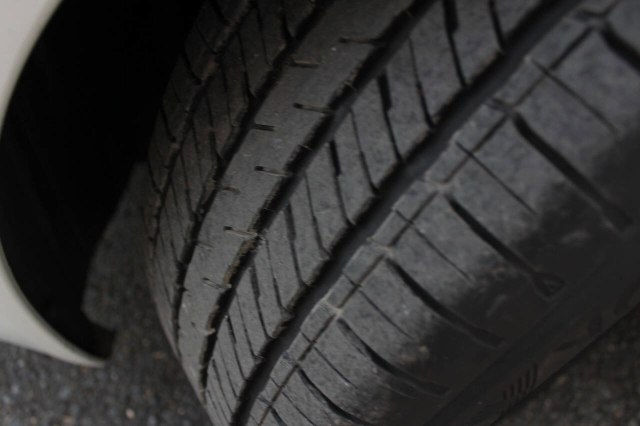 Used 2012 Acura TL w/Tech 4dr Sedan w/Technology image 4