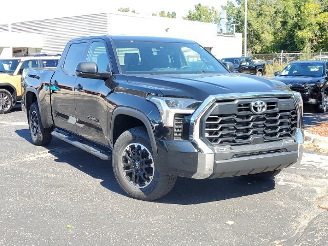 New 2026 Toyota Tundra SR5 w/ TRD Off-Road Package AWD/4WD image 34