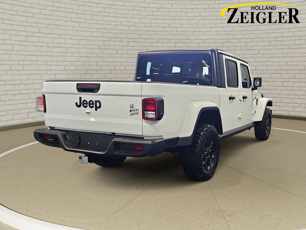 Used 2023 Jeep Gladiator Sport AWD/4WD image 5