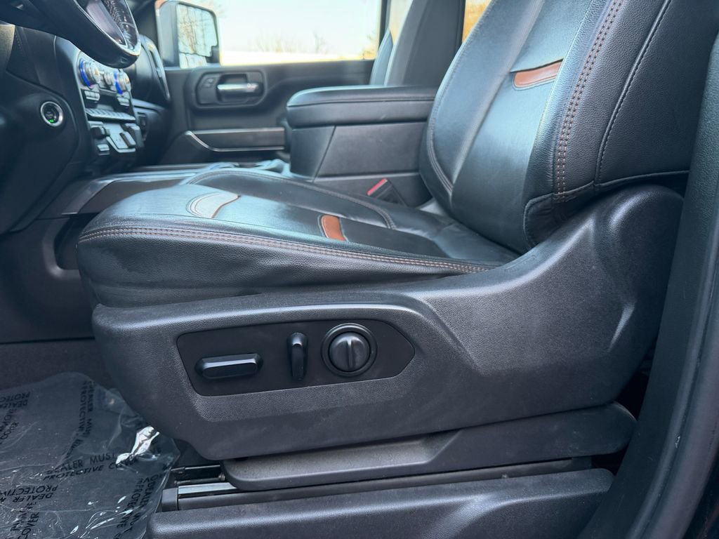 Used 2020 GMC Sierra 2500 AT4 w/ Technology Package image 26