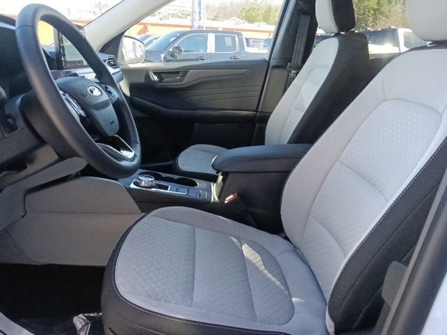New 2026 Ford Escape Active w/ Cold Weather Package image 15