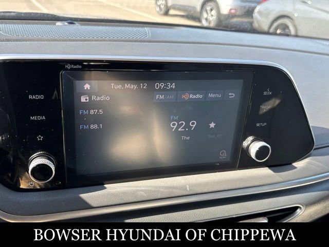 Used 2023 Hyundai Sonata SE FWD image 11