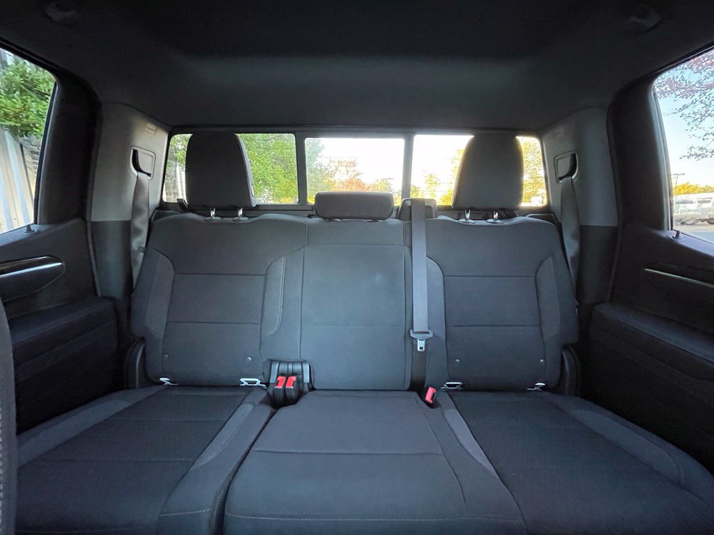 Used 2025 Chevrolet Silverado 1500 RST AWD/4WD image 31