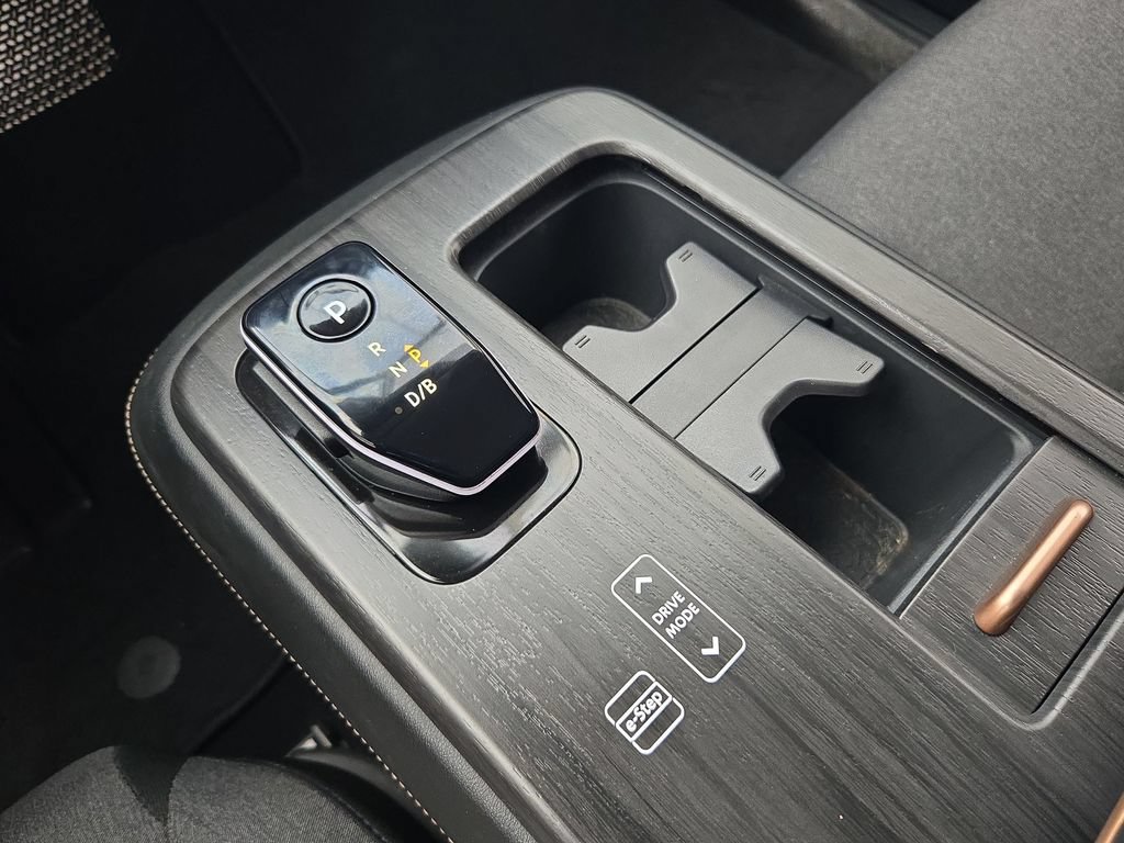 Certified 2023 Nissan Ariya FWD image 29