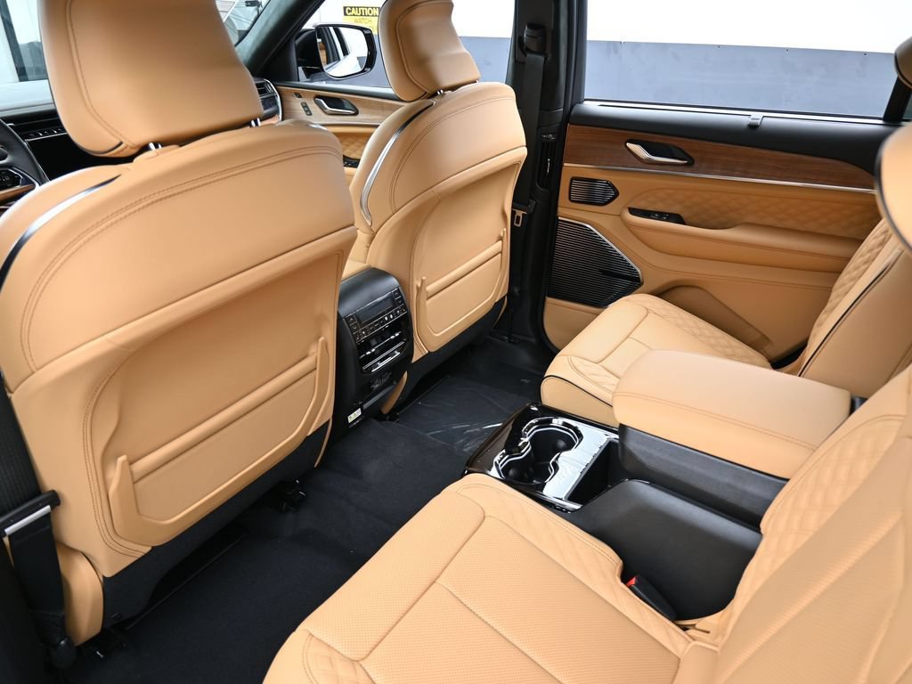 New 2025 Jeep Grand Cherokee L Summit AWD/4WD image 28