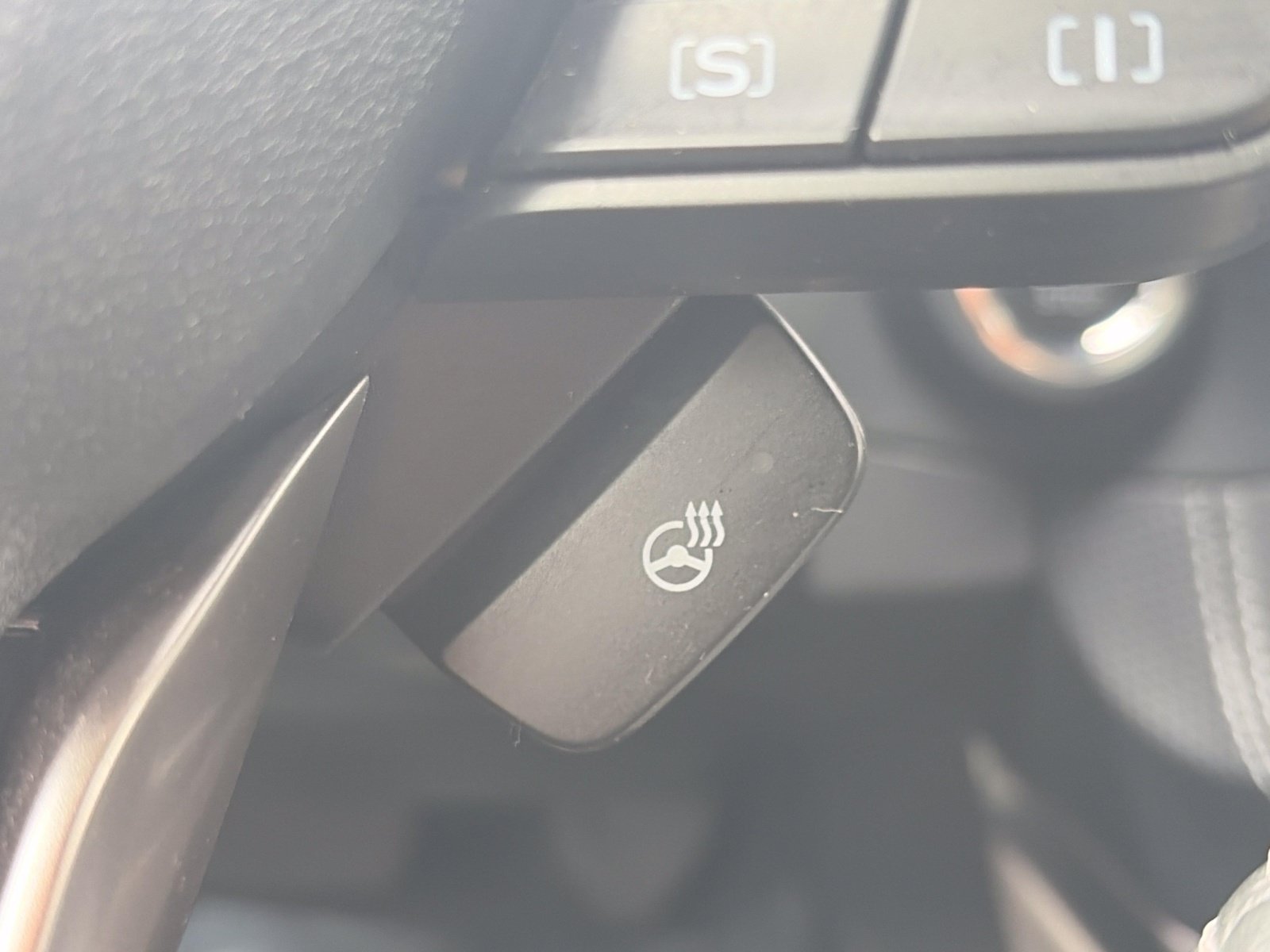 Used 2023 Subaru Forester Limited AWD/4WD image 19