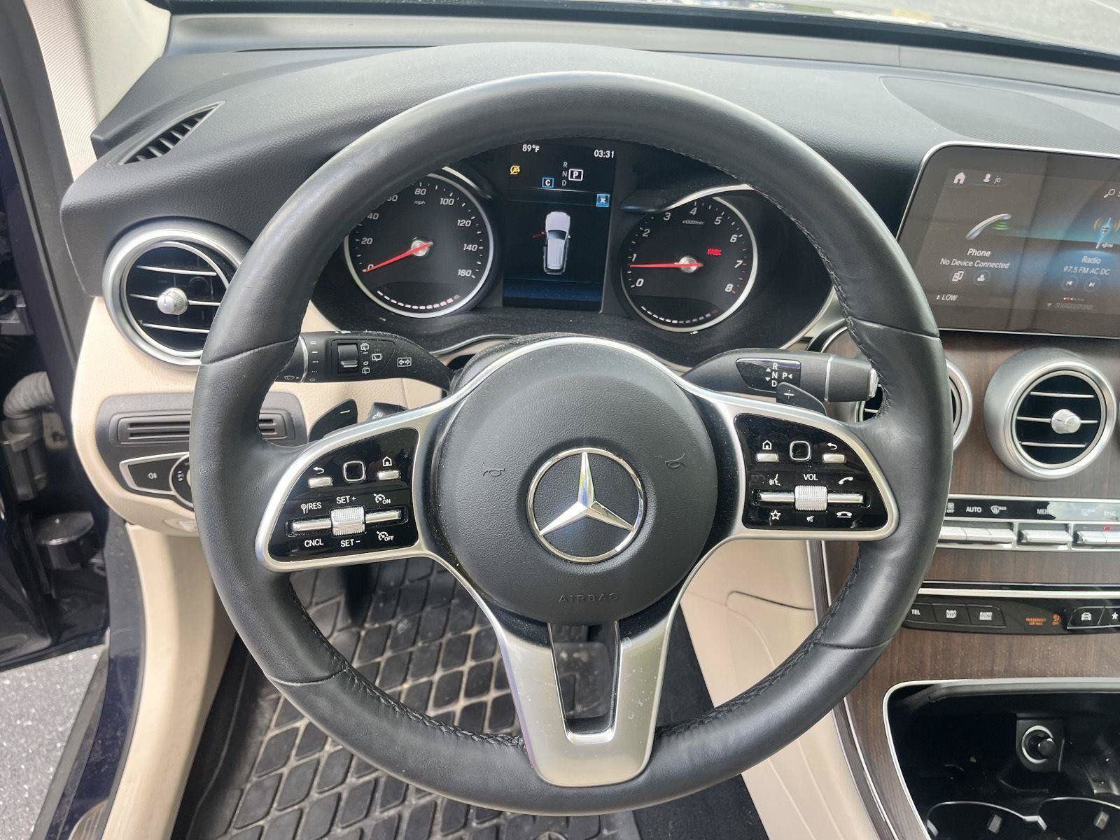 Used 2021 Mercedes-Benz GLC 300 4MATIC image 16