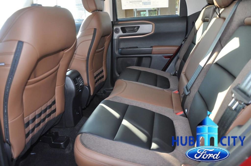 New 2025 Ford Bronco Sport Outer Banks w/ Outer Banks Tech Package+ image 11