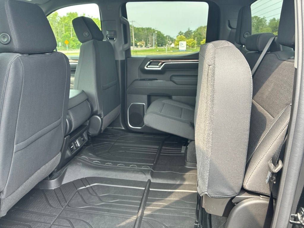 New 2026 Chevrolet Silverado 1500 RST AWD/4WD image 24
