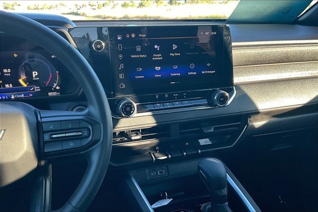 Used 2024 Chevrolet Colorado Trail Boss w/ Safety Package image 10