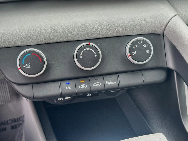 New 2026 Hyundai Elantra SE FWD image 15
