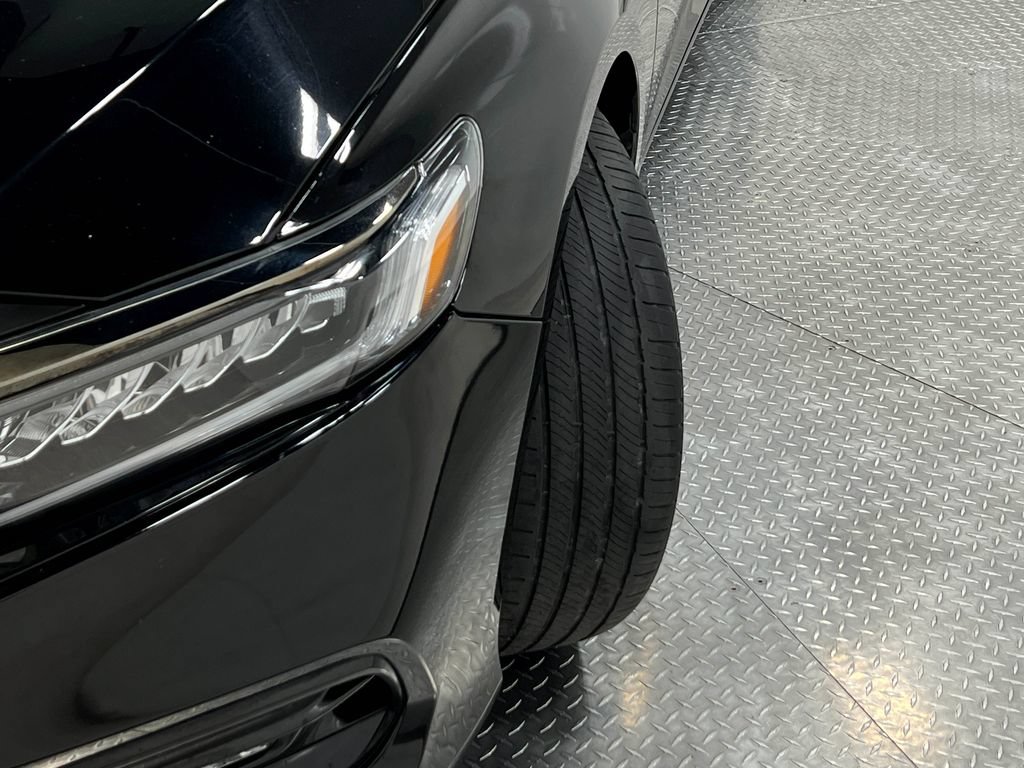 Used 2018 Honda Accord Sport image 36