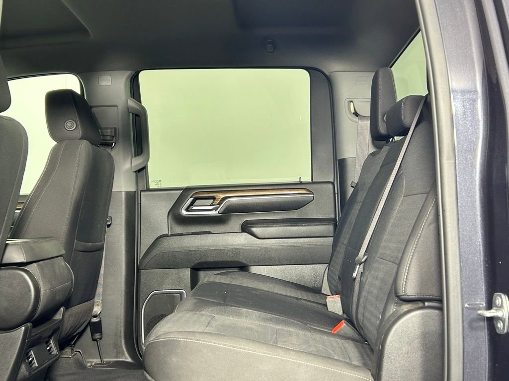 Used 2024 Chevrolet Silverado 3500 LT w/ Z71 Off-Road Package image 15