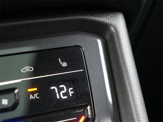 Certified 2024 Volkswagen Tiguan SE R-Line image 36