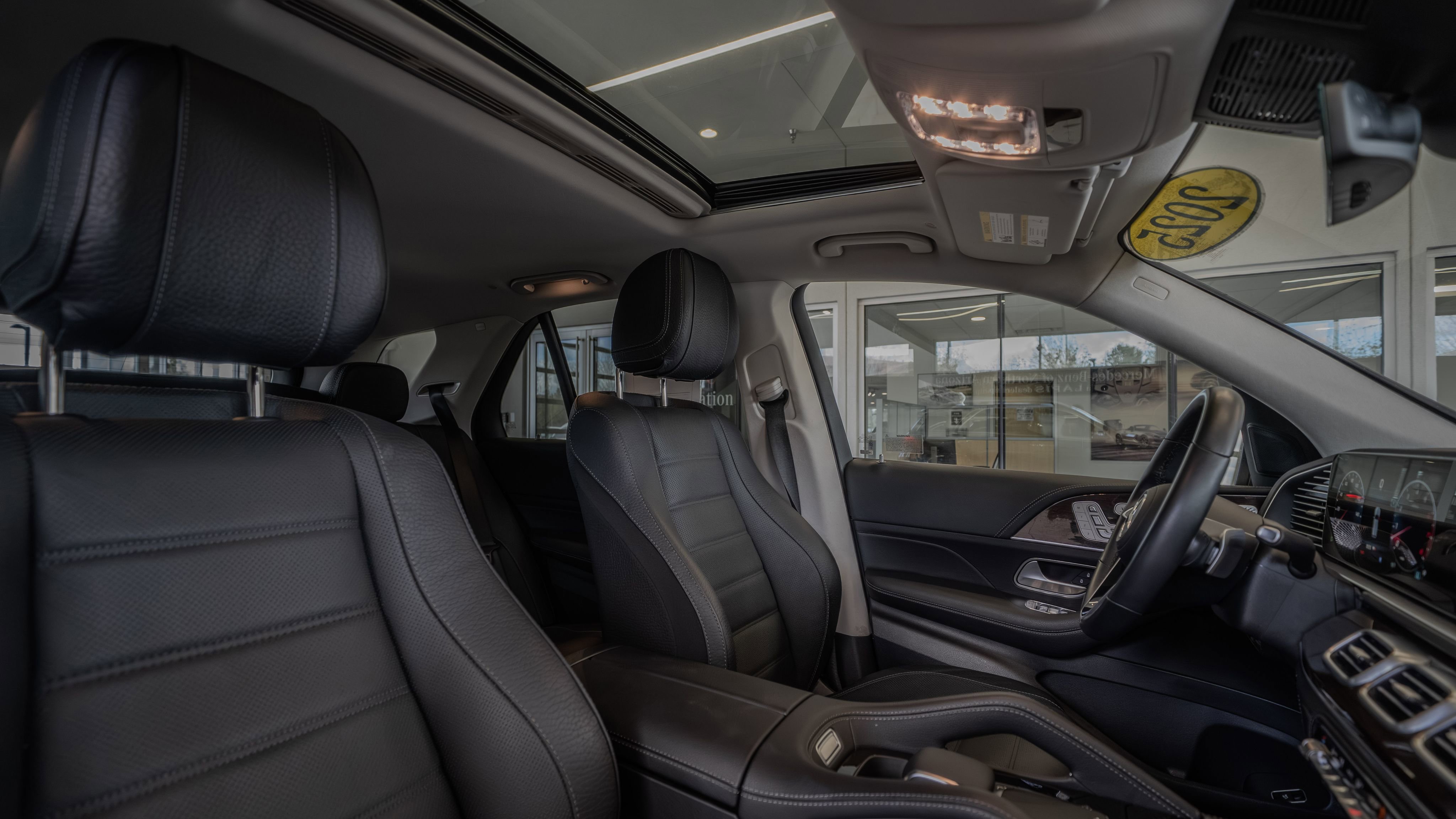 Certified 2025 Mercedes-Benz GLE 450 4MATIC image 32