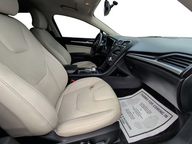 Used 2017 Ford Fusion Titanium FWD image 15