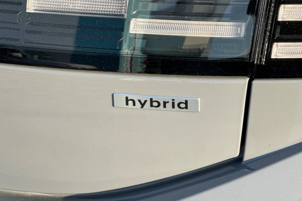 New 2026 Hyundai Sonata Limited FWD image 31