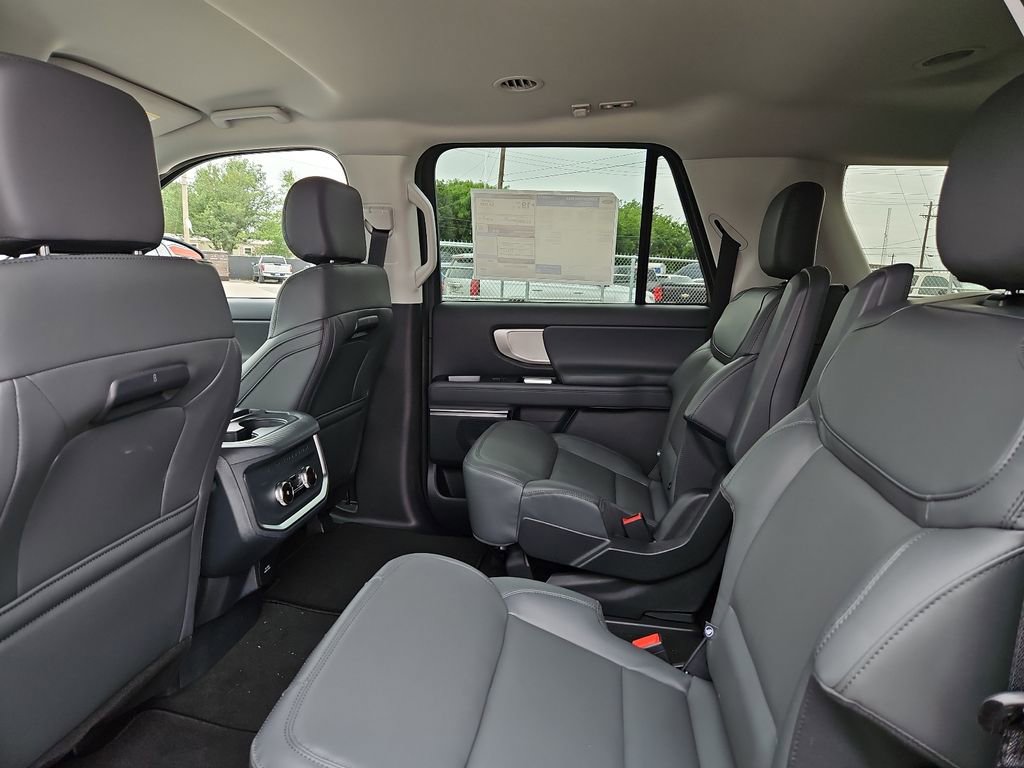 New 2026 Ford Expedition Max Active RWD image 19