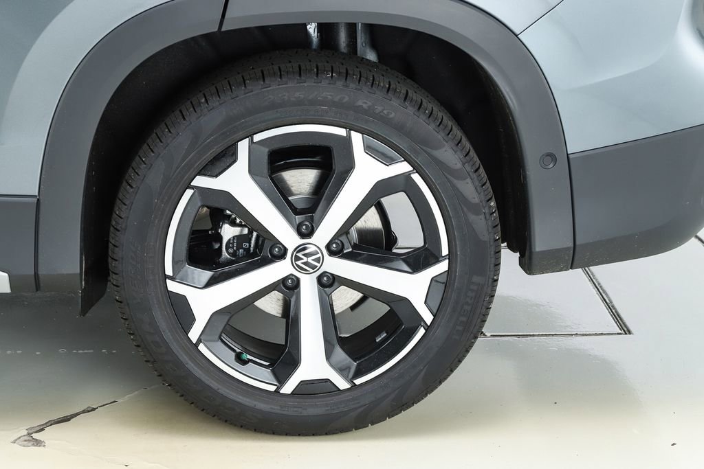 New 2026 Volkswagen Tiguan SE image 6