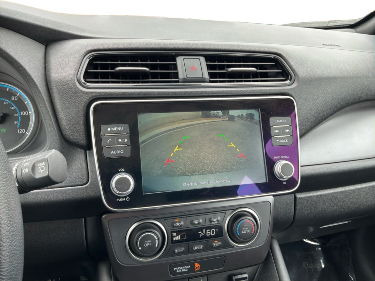 Used 2024 Nissan Leaf S FWD image 13